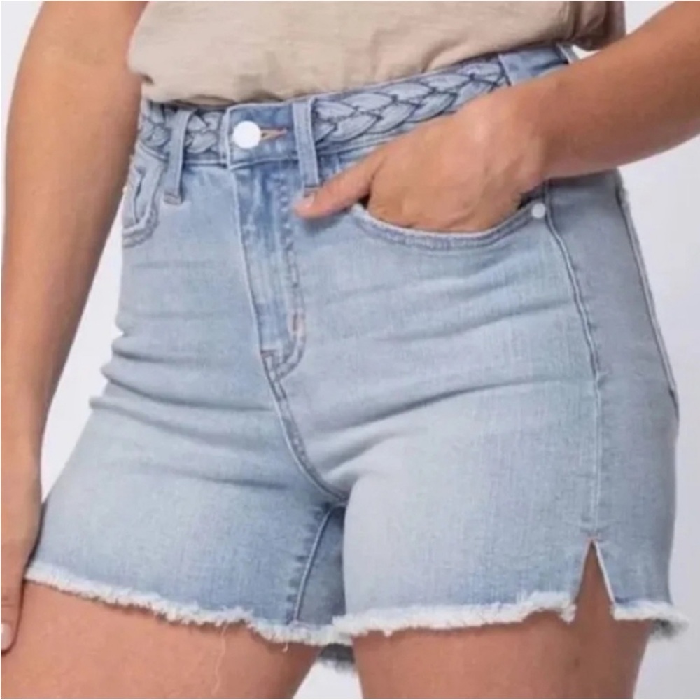 Judy Blue Size medium Light Blue Denim Shorts with Braided Waist